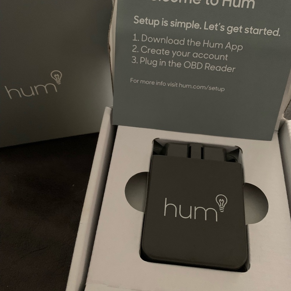 Hum, plug in OBD Reader